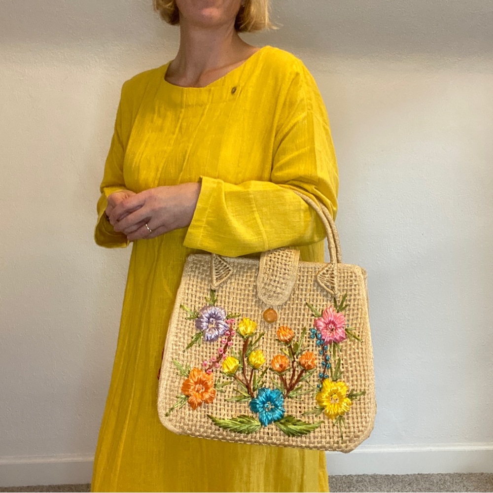 Vintage Floral Embroidered Tote Bag